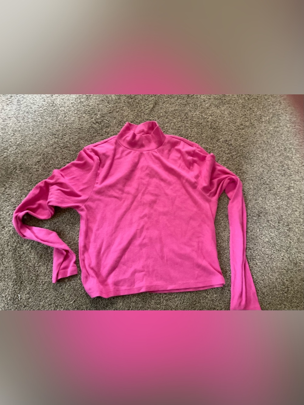 American Eagle Outfitters Women's Long Sleeve Mock-neck in Hot Pink